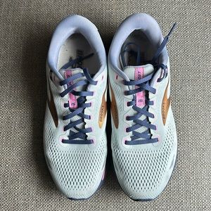 Brooks Ghost 15